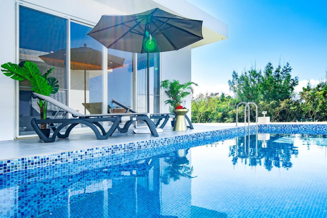 Crystal Villa Bayside Miyakojima  Экстерьер фото