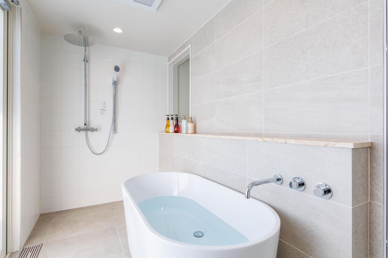 Crystal Villa Bayside Miyakojima  Экстерьер фото