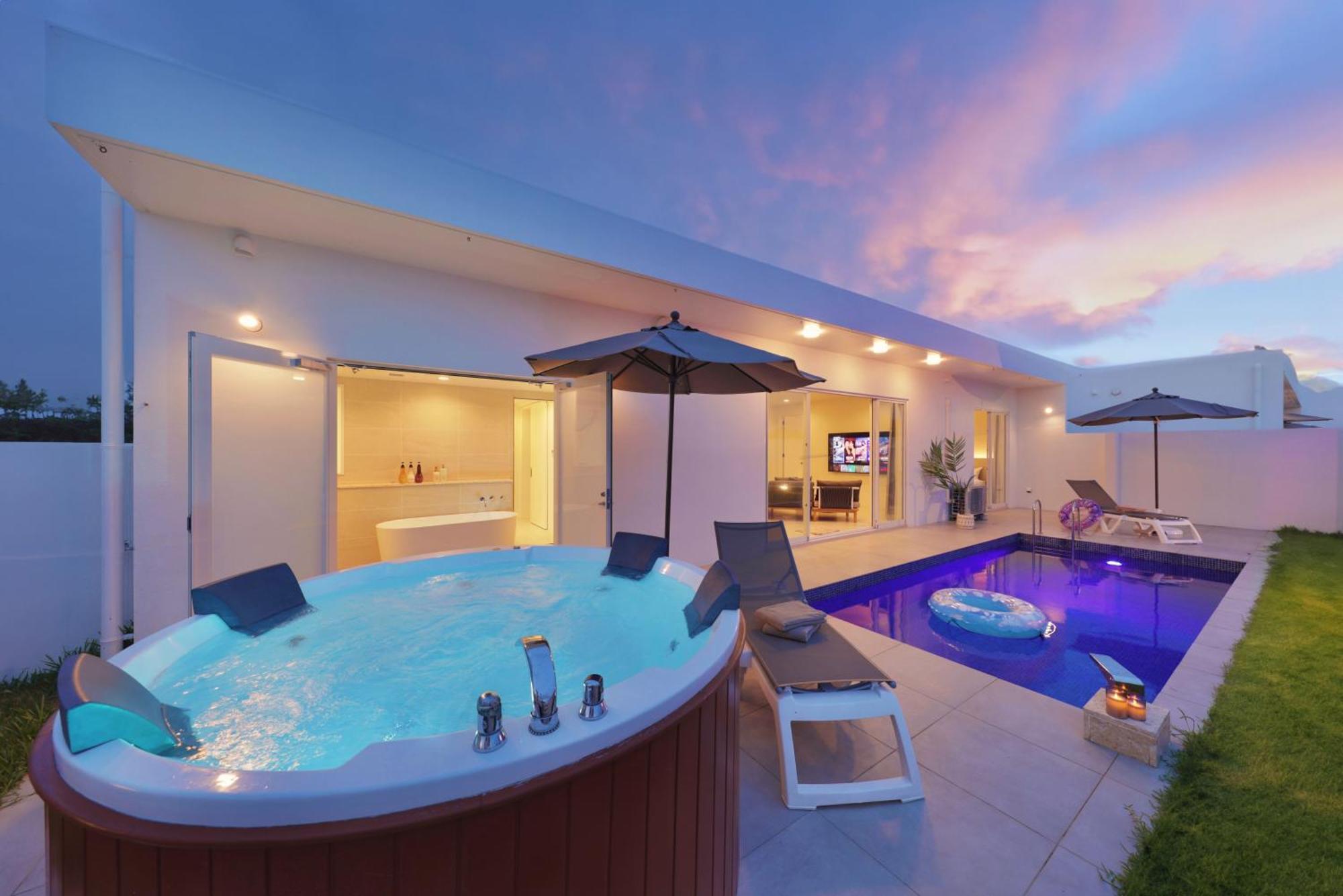 Crystal Villa Bayside Miyakojima  Экстерьер фото