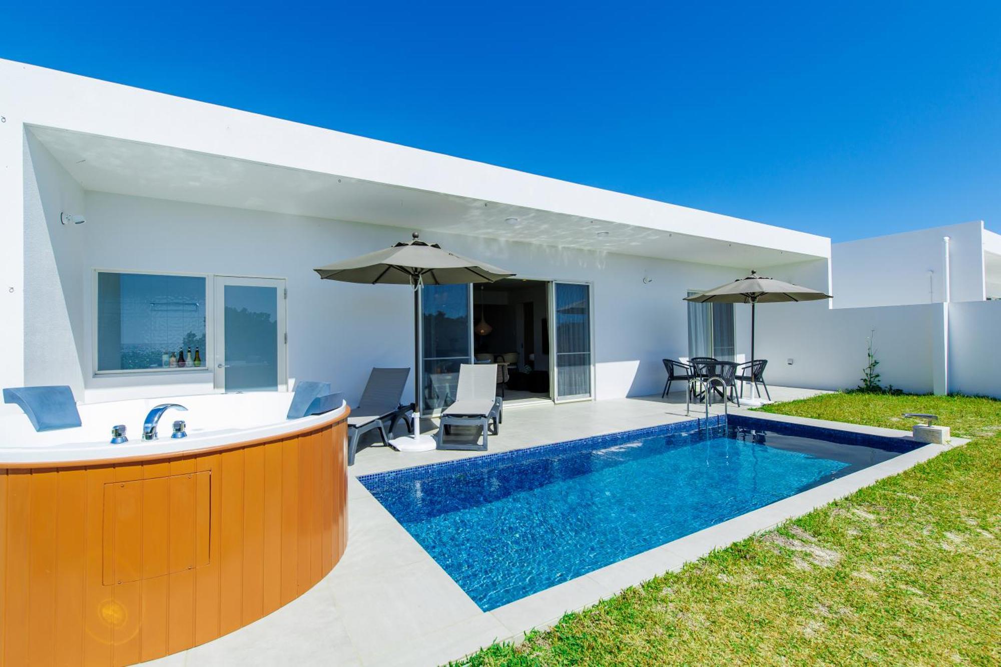 Crystal Villa Bayside Miyakojima  Экстерьер фото